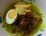 Foto langkah ke 7 dari resep Soto Ayam Hasibuan kuah kuning.