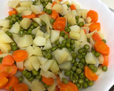 Foto del paso 2 de la receta: 27. Ensalada olivier o ensaladilla rusa (entrante verdura)
