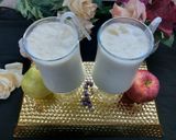 A picture of step 3 of Apple 🍎 n pear 🍐 Milkshake 🥛.
