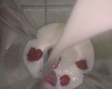 Foto langkah ke 2 dari resep Puding strawberry.