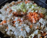 Foto del paso 2 de la receta: Arroz🍚de coliflor🍜🍛al estilo "chino"🤪😜😋
