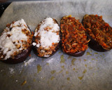 Foto del paso 8 de la receta: Berenjenas rellenas de verduras y dátiles con sobrasada