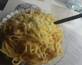 Foto del paso 7 de la receta: Espaguetis con gambas y nata!