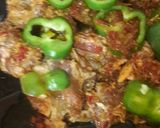 A picture of step 2 of Small vegetable rice with grilled meat souce da mango juice.