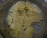 Foto langkah ke 1 dari resep Potato Bhajias.