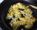 Foto del paso 3 de la receta: Noodles con calabacín y atún en conserva