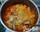 A picture of step 3 of Daal Murgh.
