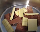 Foto del paso 3 de la receta: Roquitas de chocolate (bombones)