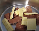 Foto del paso 3 de la receta: Roquitas de chocolate (bombones)
