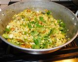 A picture of step 5 of Colorful Aval/Poha Uppuma.