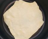 Hình bước làm 4 của món Vào bếp cùng con: Taco tôm với tortilla từ bột mì và sốt salsa xoài