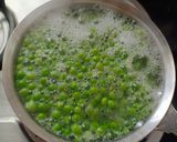 A picture of step 1 of Fresh Peas Soup.