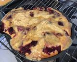 Une image de l'étape 10 de Gâteau crâne aux pêches de vigne et amandes.