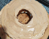Foto del paso 5 de la receta: Bizcochuelo Marmolado Relleno c/ Duraznos y crema c/ Dulce de leche🍰🥯🍩😋