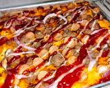 Foto langkah ke 10 dari resep Beef Pizza Kotak Homemade.