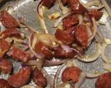 A picture of step 1 of Chickpea and chorizo tapas.