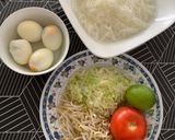 A picture of step 5 of Indonesian Yellow Chicken Soup (Soto Ayam).