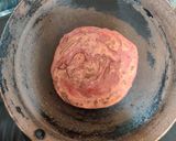 A picture of step 7 of Beetroot lachcha paratha.