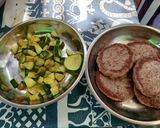 Foto del paso 5 de la receta Calabacín salteado con queso y hamburguesa