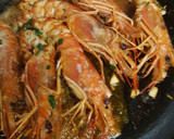 Foto del paso 3 de la receta: Langostinos al whisky 