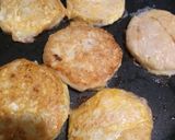 Foto del paso 2 de la receta: Tortitas de papa con atún tipo capeado