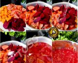 A picture of step 1 of Tomato, Carrot And Beetroot Soup.