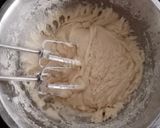 A picture of step 4 of Date and Walnut Cake.