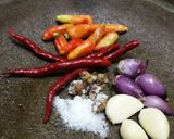 Foto langkah ke 1 dari resep Seblak Suka2 (Krupuk,Bakso,mie).
