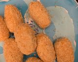 A picture of step 3 of Leftover Idli Nuggets.