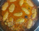 A picture of step 6 of Chicken kababs with gravy.