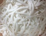 Hình bước làm 2 của món Mứt dừa chanh dây