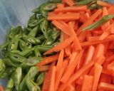 Foto langkah ke 1 dari resep Tumis Buncis Udang Kering.