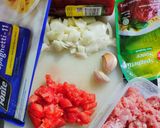 Foto langkah ke 1 dari resep Spaghetti Bolognaise (dg saus instan).