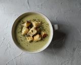 Foto langkah ke 3 dari resep Creamy Broccoli Soup.