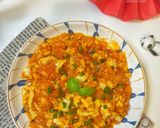 Gambar langkah 6 resipi Tomato Egg stir fry.