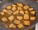 Lazac brokkolis gomba mártásban recept fázis 4 fotója