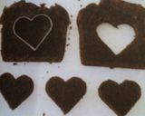 A picture of step 3 of Secret Heart Cake.