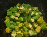 A picture of step 2 of Bhindi.