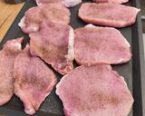 Sörös - mustáros szelet 🍺🧅🥔🧄 recept fázis 1 fotója