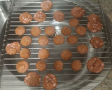Foto del paso 8 de la receta: Cookies de Fresa🍓🍃