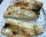 Foto del paso 2 de la receta: Lubina en su jugo🐟