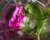 Foto langkah ke 2 dari resep Jus Sayur Ungu.