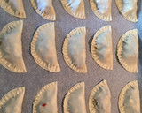 Foto del paso 3 de la receta: Empanadillas argentinas de morcilla