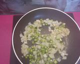 Foto del paso 3 de la receta: Arroz con dorada
