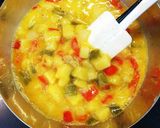 Foto del paso 3 de la receta: Tortilla de patatas con pimientos