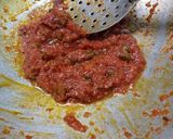 करेले प्याज़ टमाटर (Karela Pyaz Tamatar recipe in Hindi) रेसिपी चरण 5 फोटो