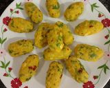 A picture of step 3 of Poha rolls.