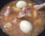 Foto langkah ke 4 dari resep Semur ayam, telur, kentang manis & gurih.