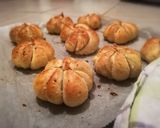 Túrós tökzsemlék halloweenre recept fázis 6 fotója