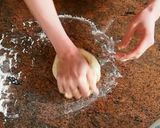 Une image de l'étape 3 de Recette du melonpan.